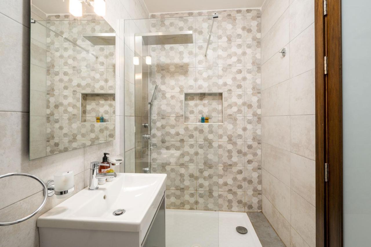 Flotta Island Apartments Gzira ภายนอก รูปภาพ