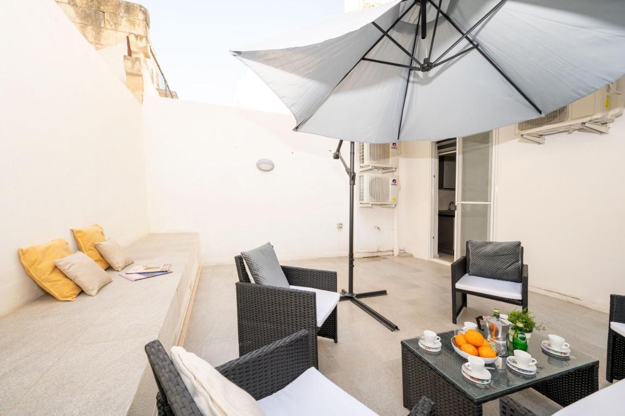 Flotta Island Apartments Gzira ภายนอก รูปภาพ